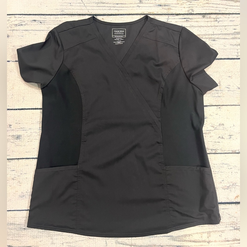 Cherokee Scrub Top, Maternity Friendly L